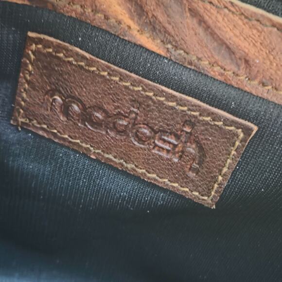 Madosh Genuine Leather Womens Semi-Circular Crossbody Hobo Shoulder Bag - Picture 4 of 14